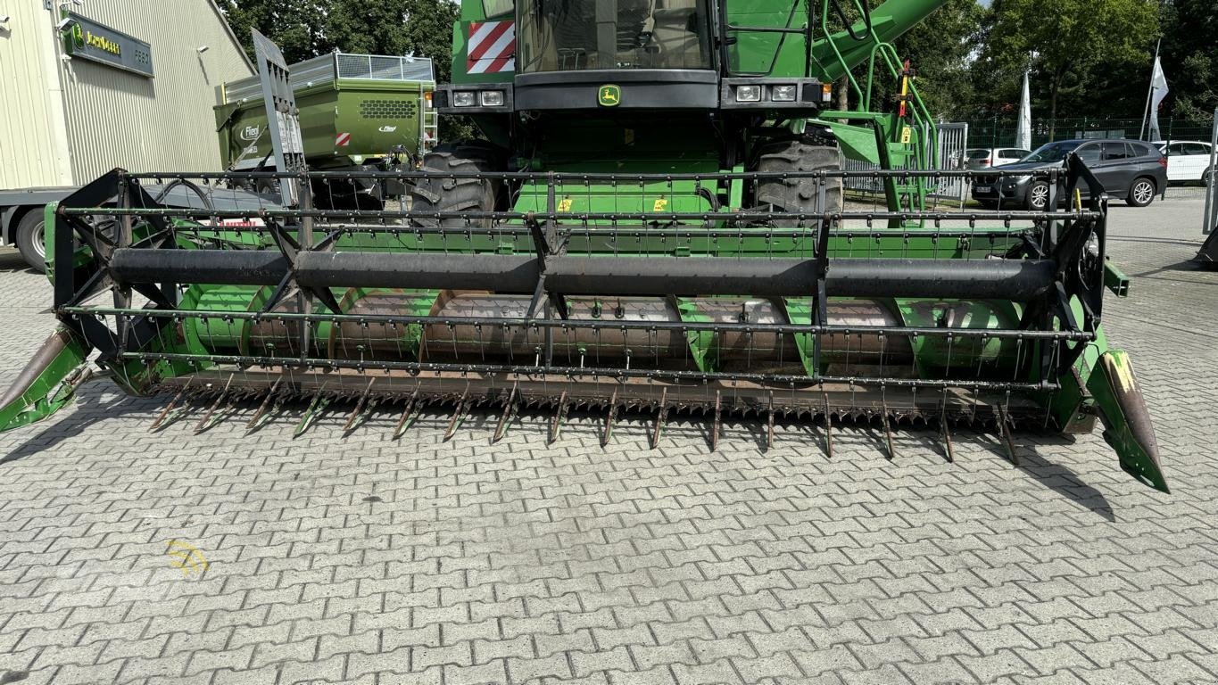 Mähdrescher του τύπου John Deere 1550, Gebrauchtmaschine σε Aurich (Φωτογραφία 4)