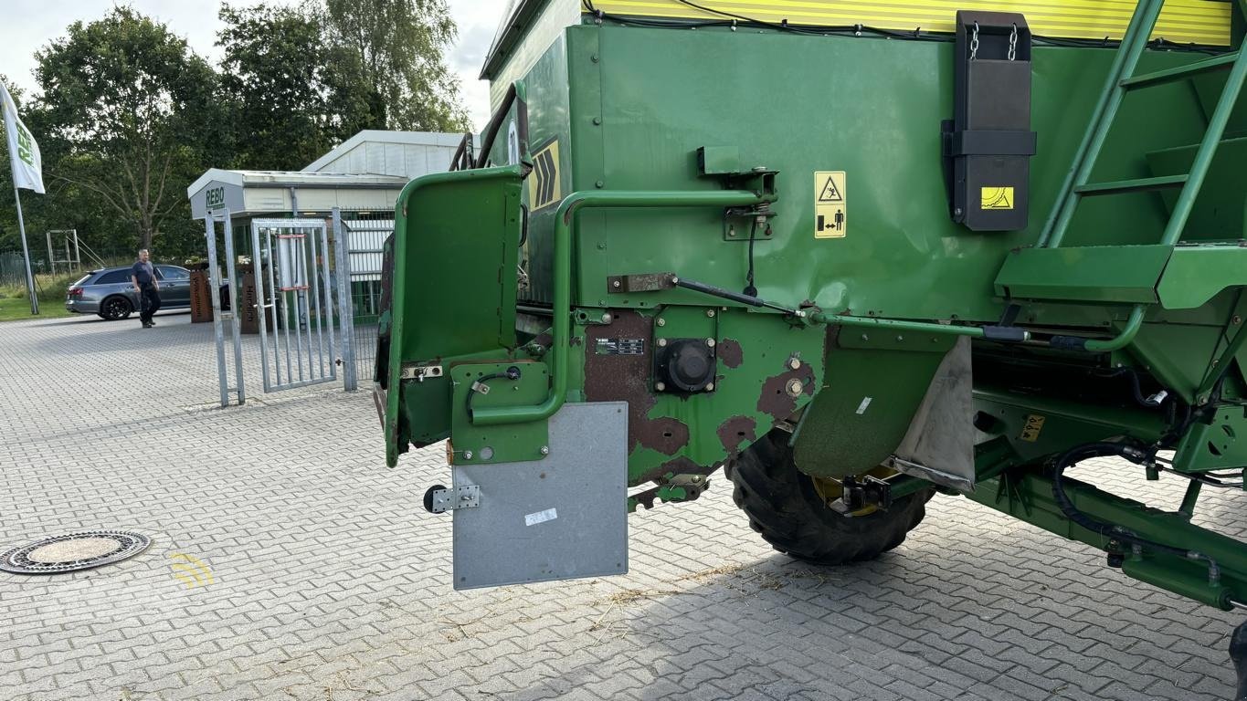 Mähdrescher des Typs John Deere 1550, Gebrauchtmaschine in Aurich (Bild 16)