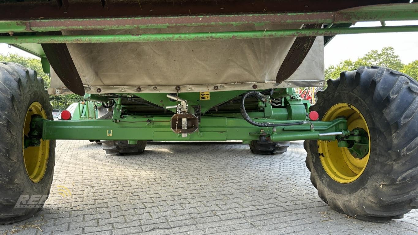 Mähdrescher des Typs John Deere 1550, Gebrauchtmaschine in Aurich (Bild 18)