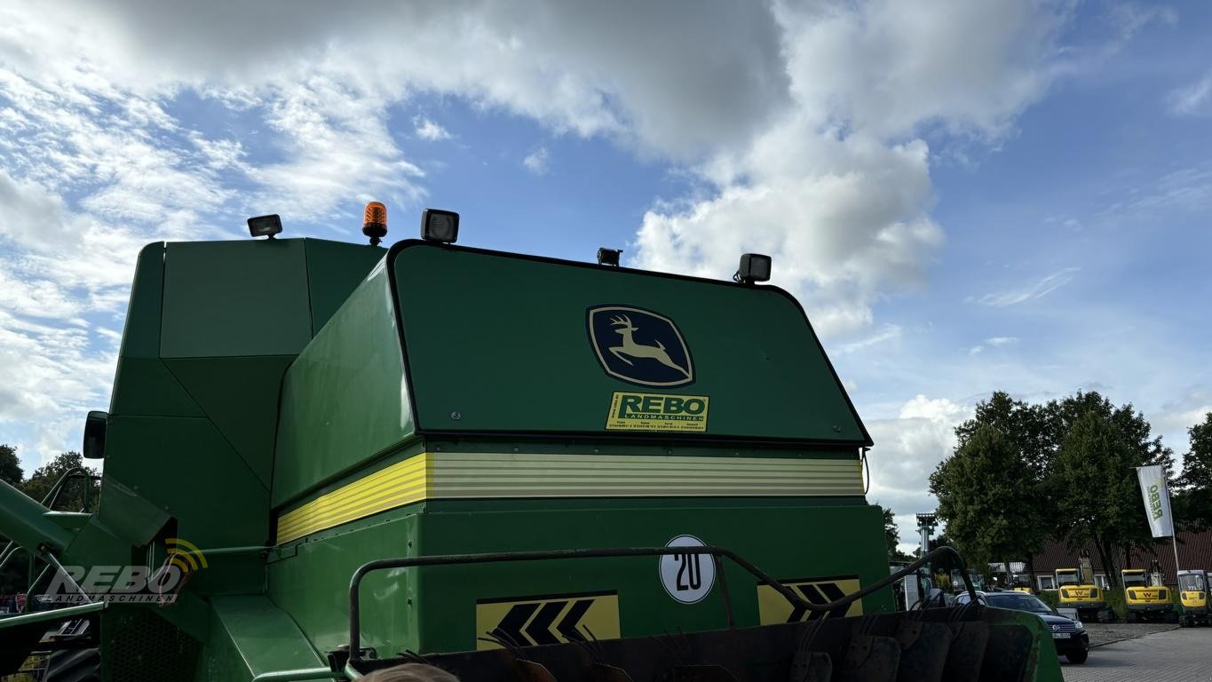 Mähdrescher del tipo John Deere 1550, Gebrauchtmaschine In Aurich (Immagine 19)