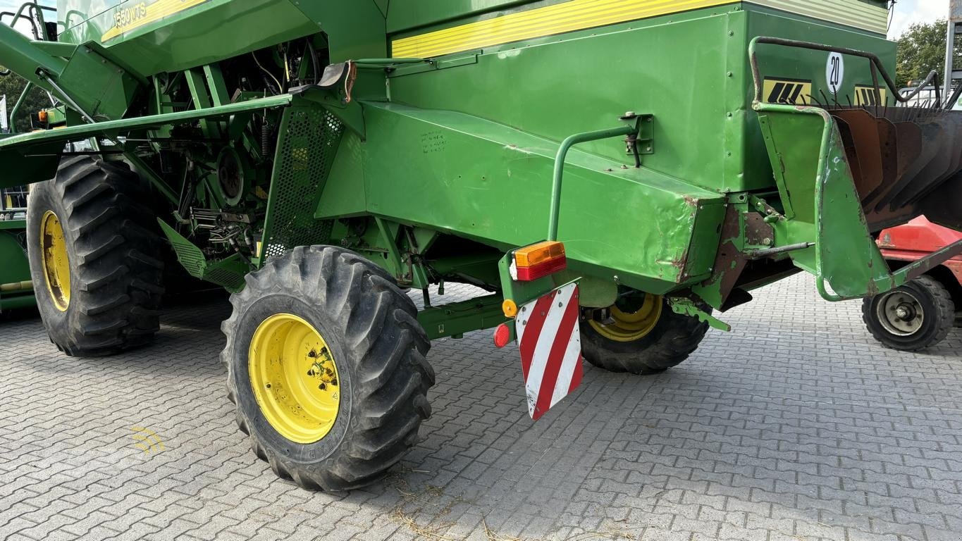 Mähdrescher des Typs John Deere 1550, Gebrauchtmaschine in Aurich (Bild 20)