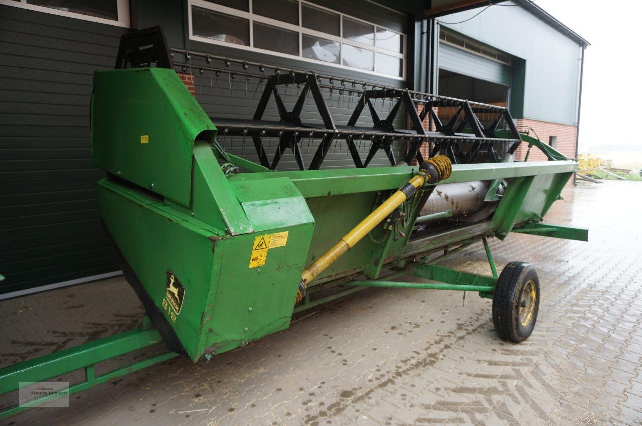 Mähdrescher Türe ait John Deere 2064 + 820 Schneidwerk, Gebrauchtmaschine içinde Borken (resim 8)