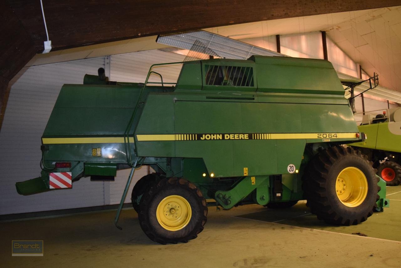 Mähdrescher des Typs John Deere 2064, Gebrauchtmaschine in Oyten (Bild 3)