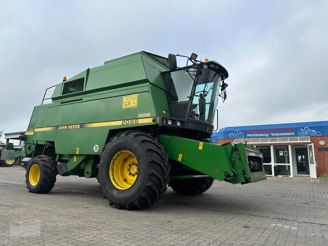 Mähdrescher typu John Deere 2066 mit 820 SW #nur 740 Th#, Gebrauchtmaschine w Neubrandenburg (Zdjęcie 1)