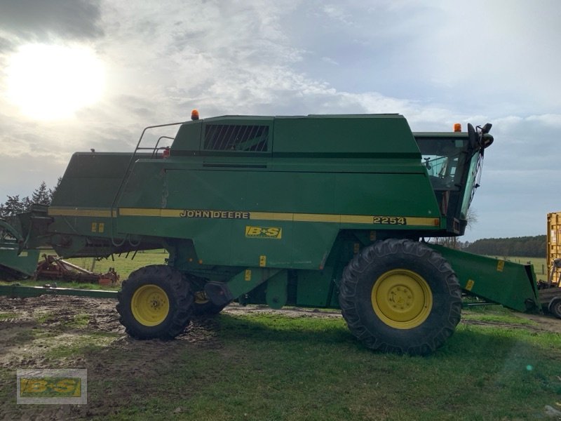 Mähdrescher typu John Deere 2254, Gebrauchtmaschine v Osterburg (Obrázek 11)