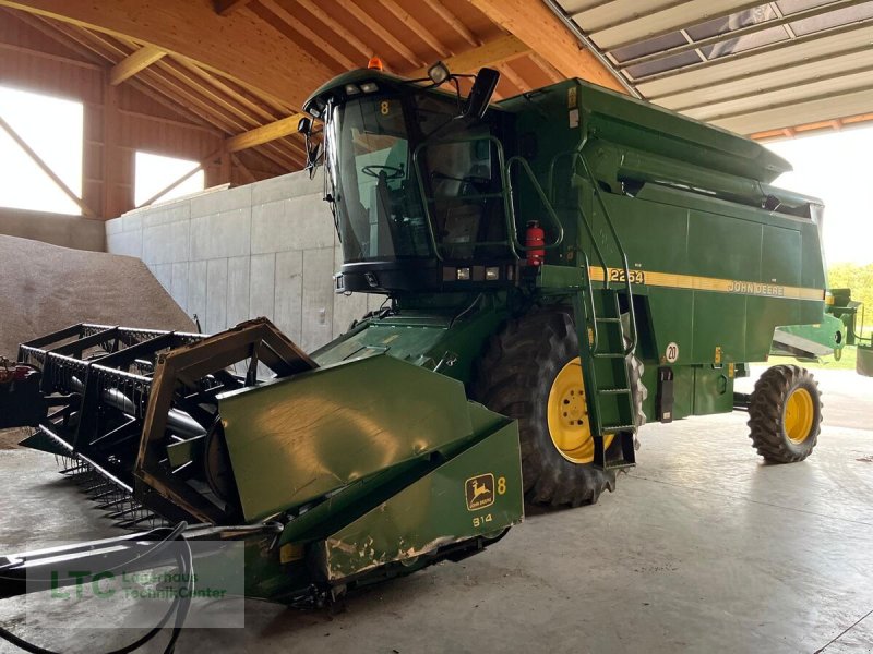 Mähdrescher des Typs John Deere 2254, Gebrauchtmaschine in Redlham