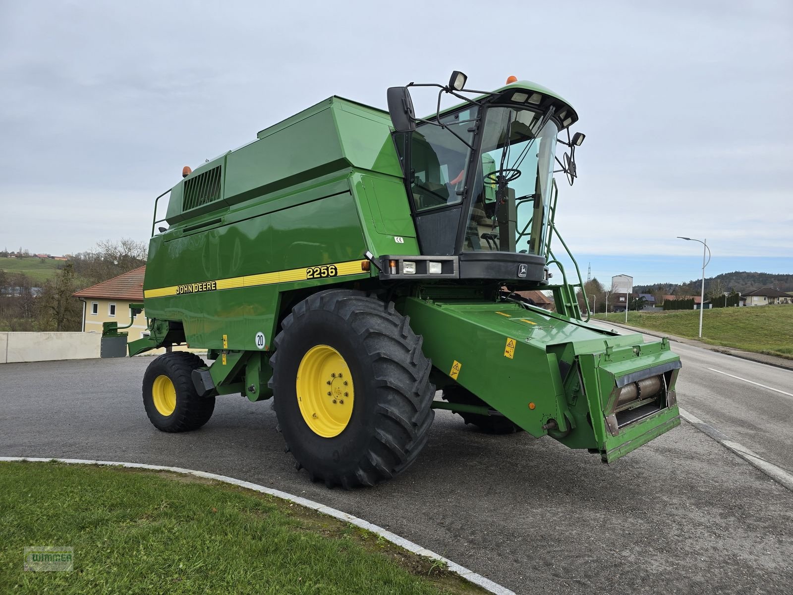 Mähdrescher typu John Deere 2256, Gebrauchtmaschine v Kematen (Obrázek 3)