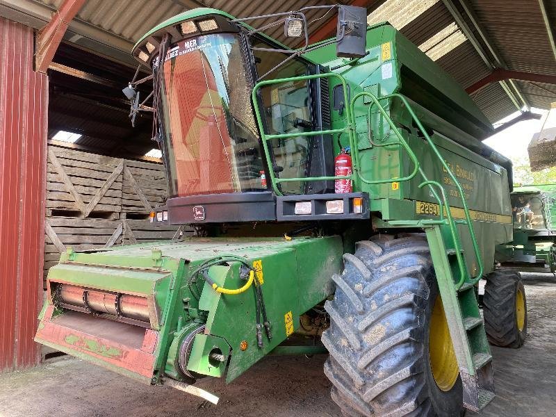 Mähdrescher of the type John Deere 2264, Gebrauchtmaschine in Richebourg (Picture 1)