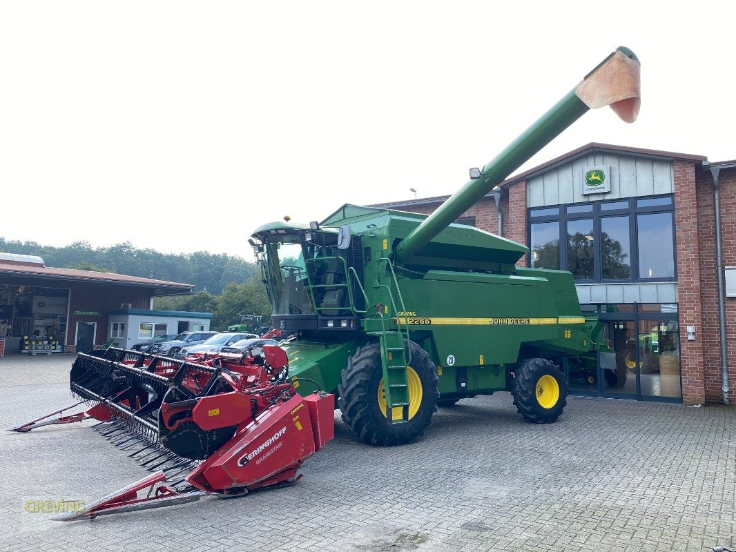 Mähdrescher du type John Deere 2266, Gebrauchtmaschine en Ahaus (Photo 1)