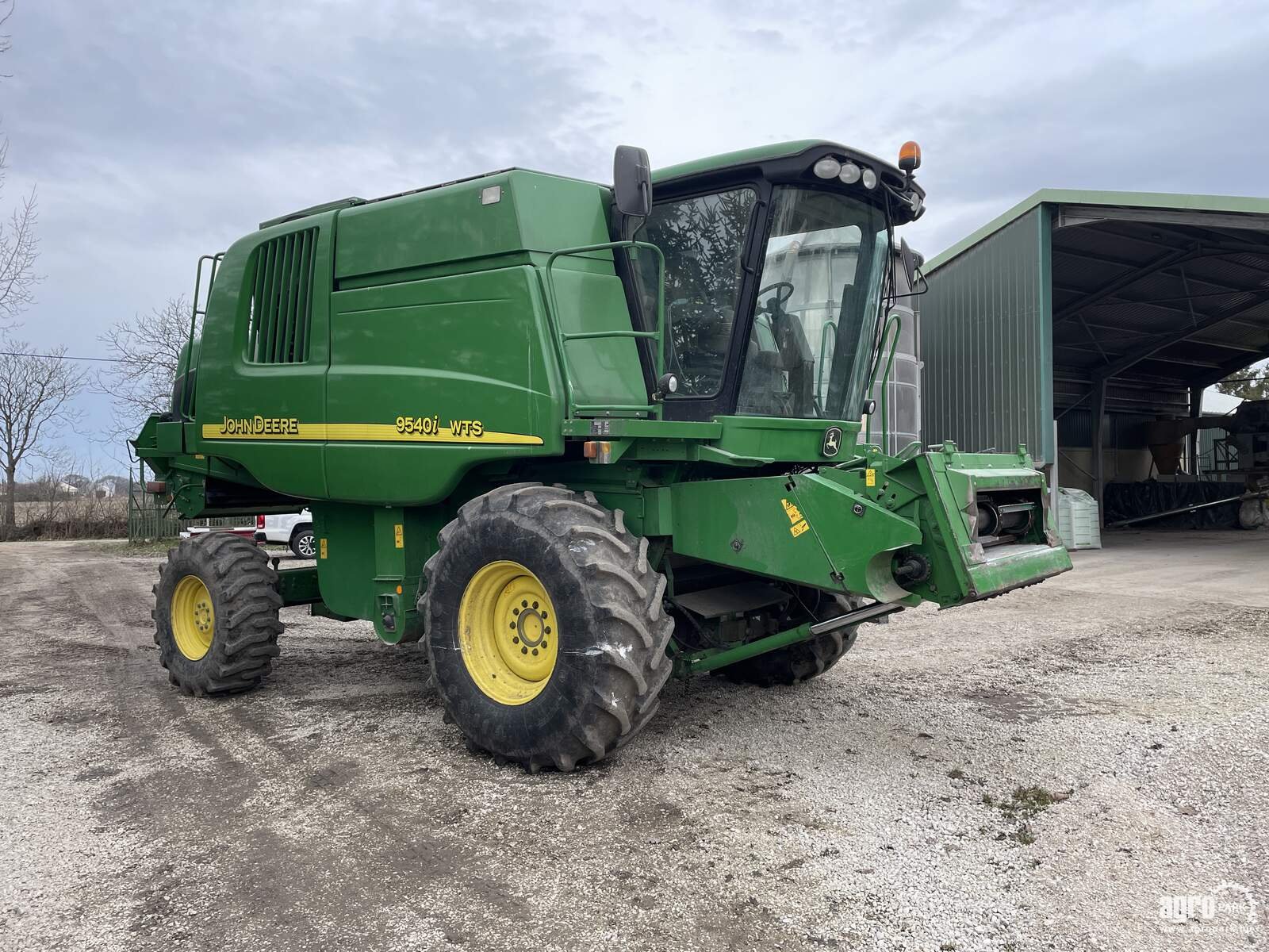 Mähdrescher типа John Deere 9540i WTS, Gebrauchtmaschine в Csengele (Фотография 8)