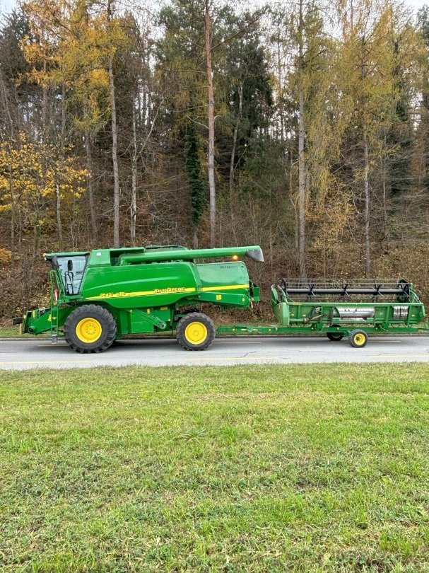 Mähdrescher typu John Deere 9540i WTS, Gebrauchtmaschine v Schaffhausen (Obrázek 4)