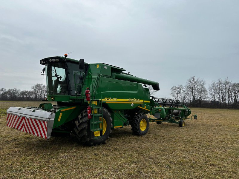 Mähdrescher van het type John Deere 9540i WTS, Gebrauchtmaschine in Machtenstein (Foto 1)