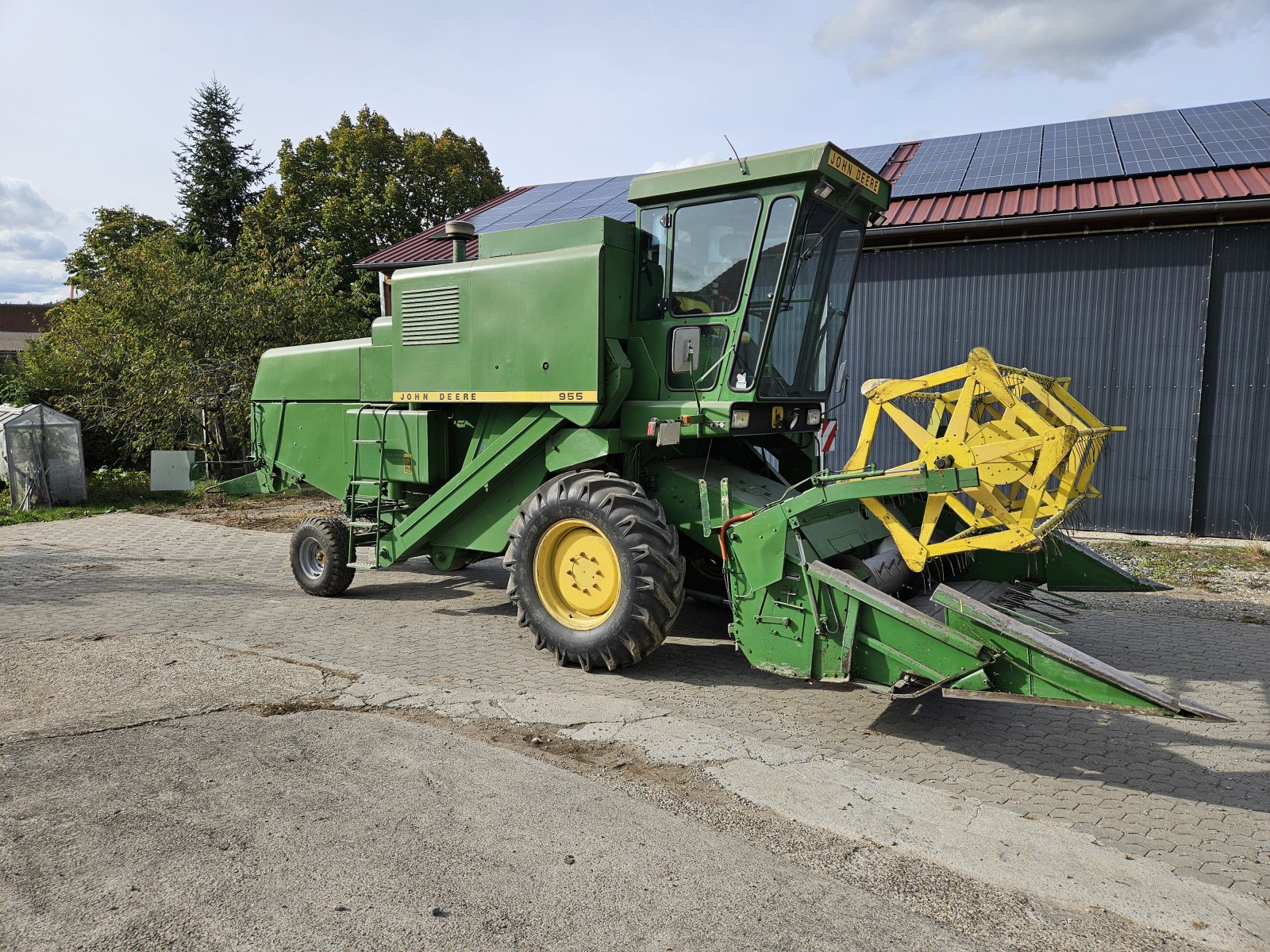 Mähdrescher du type John Deere 955, Gebrauchtmaschine en Herrieden (Photo 2)