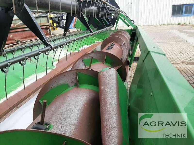 Mähdrescher Türe ait John Deere 9560 WTS, Gebrauchtmaschine içinde Calbe / Saale (resim 17)