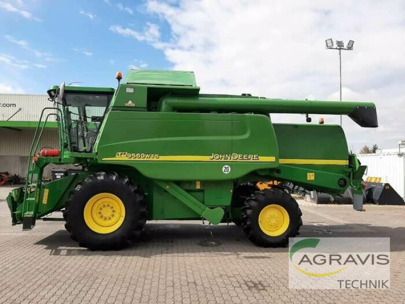 Mähdrescher типа John Deere 9560 WTS, Gebrauchtmaschine в Calbe / Saale (Фотография 2)