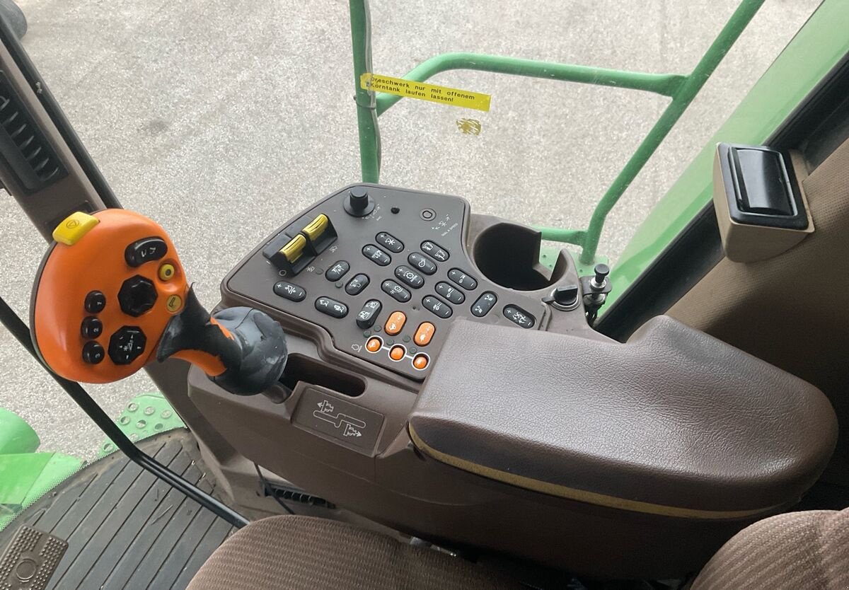 Mähdrescher типа John Deere 9560i WTS HillMaster, Gebrauchtmaschine в Zwettl (Фотография 10)