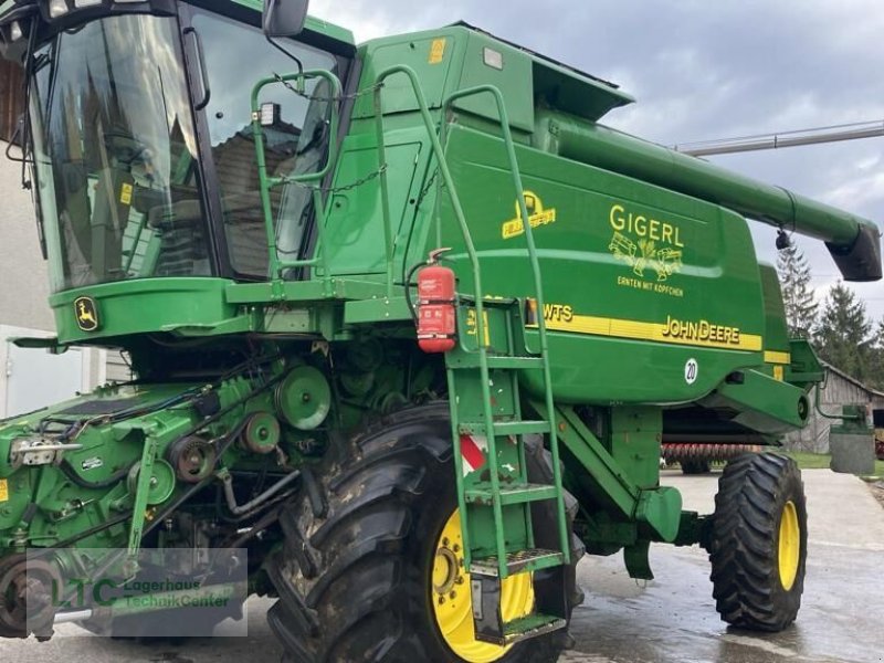 Mähdrescher van het type John Deere 9560i WTS HillMaster, Gebrauchtmaschine in Redlham (Foto 1)