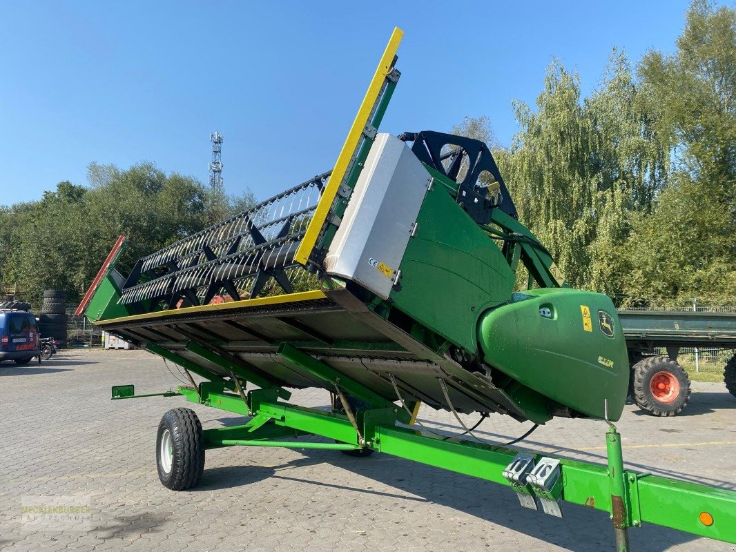 Mähdrescher of the type John Deere 9640 i WTS, Gebrauchtmaschine in Mühlengeez (Picture 23)