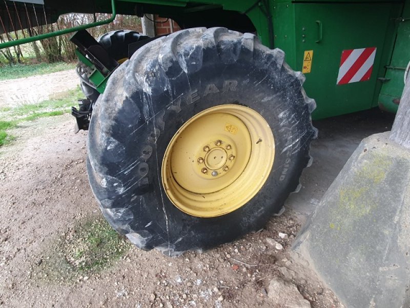 Mähdrescher typu John Deere 9640 WTS, Gebrauchtmaschine v PITHIVIERS Cedex (Obrázek 7)