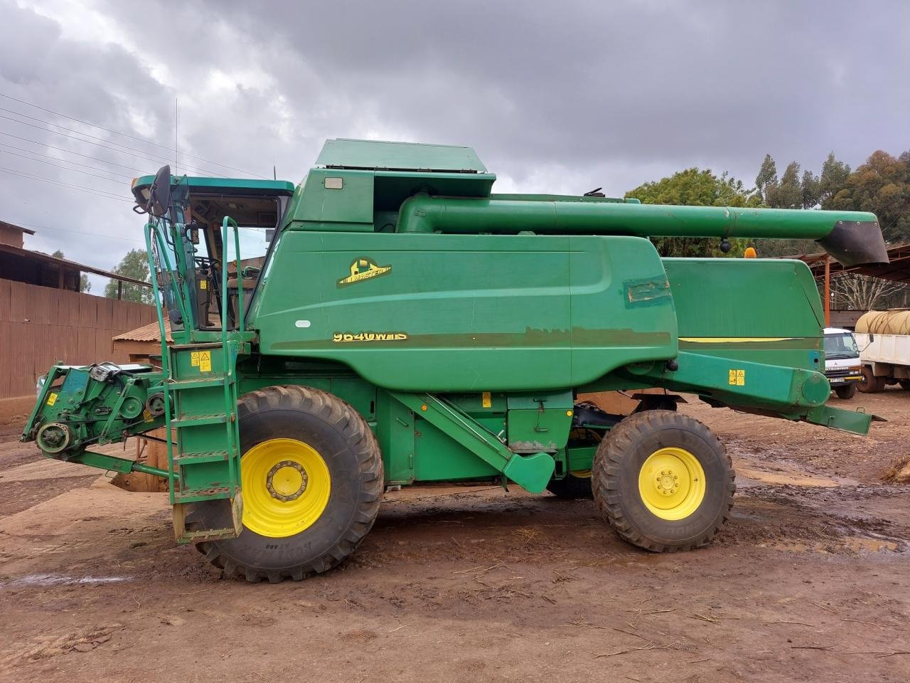 Mähdrescher del tipo John Deere 9640WTS HillMaster, Gebrauchtmaschine en Hamburg (Imagen 2)