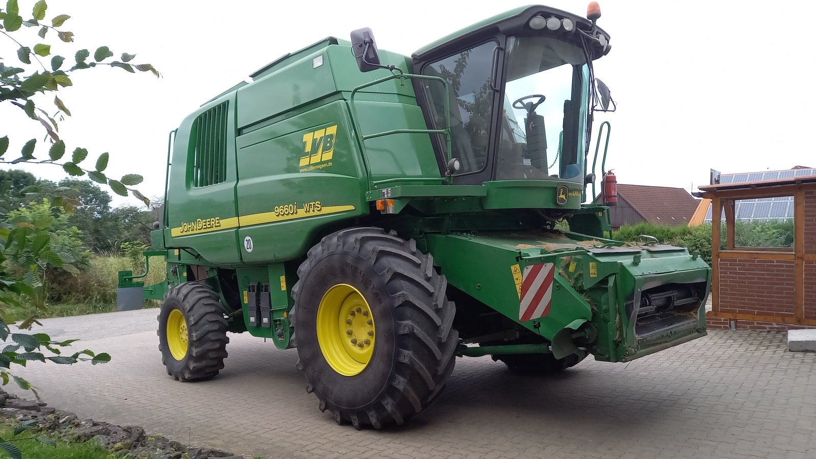 Mähdrescher typu John Deere 9660 i WTS, Gebrauchtmaschine w Bad Münder (Zdjęcie 2)