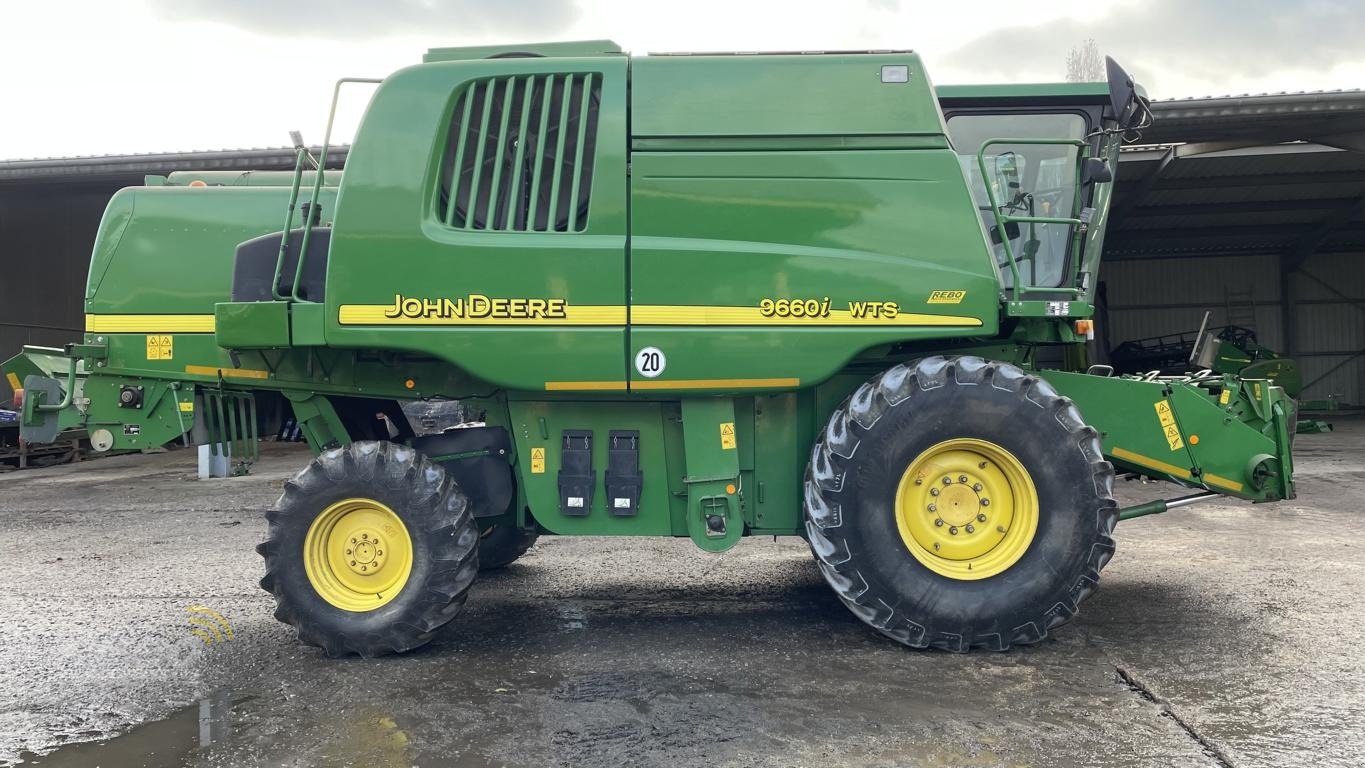 Mähdrescher типа John Deere 9660I WTS, Gebrauchtmaschine в Aurich (Фотография 13)