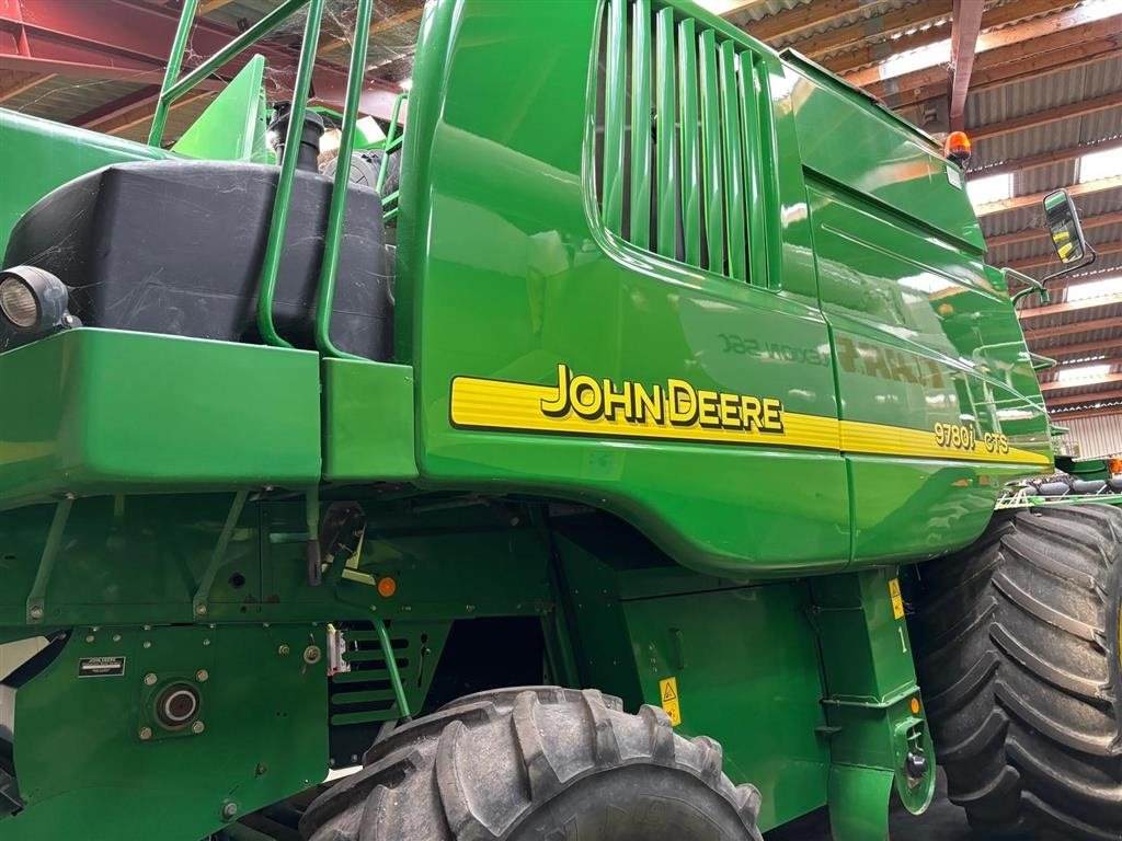 Mähdrescher del tipo John Deere 9780i CTS INCL John Deere 630 RX skærebord og Fasterholt vogn. Ring til Ulrik pa 40255544. Jeg snakker Jysk, tysk og engelsk., Gebrauchtmaschine en Kolding (Imagen 3)