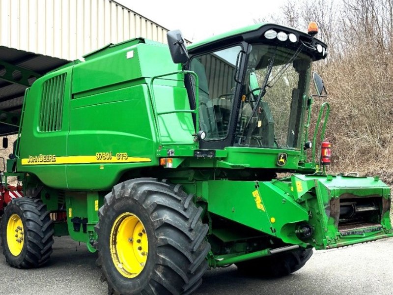 Mähdrescher tip John Deere 9780i CTS, Gebrauchtmaschine in Schaffhausen