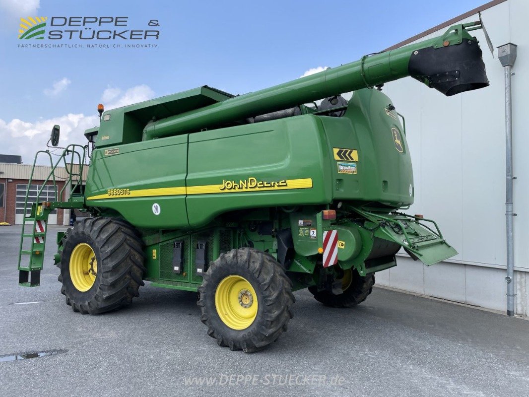 Mähdrescher des Typs John Deere 9880STS mit 625R, Gebrauchtmaschine in Rietberg (Bild 16)