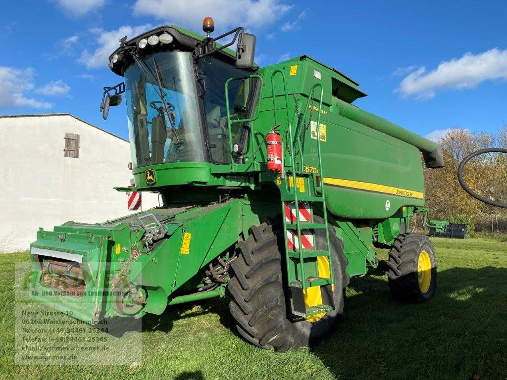 Mähdrescher van het type John Deere C 670 i Hillmaster, Gebrauchtmaschine in Weißenschirmbach (Foto 1)