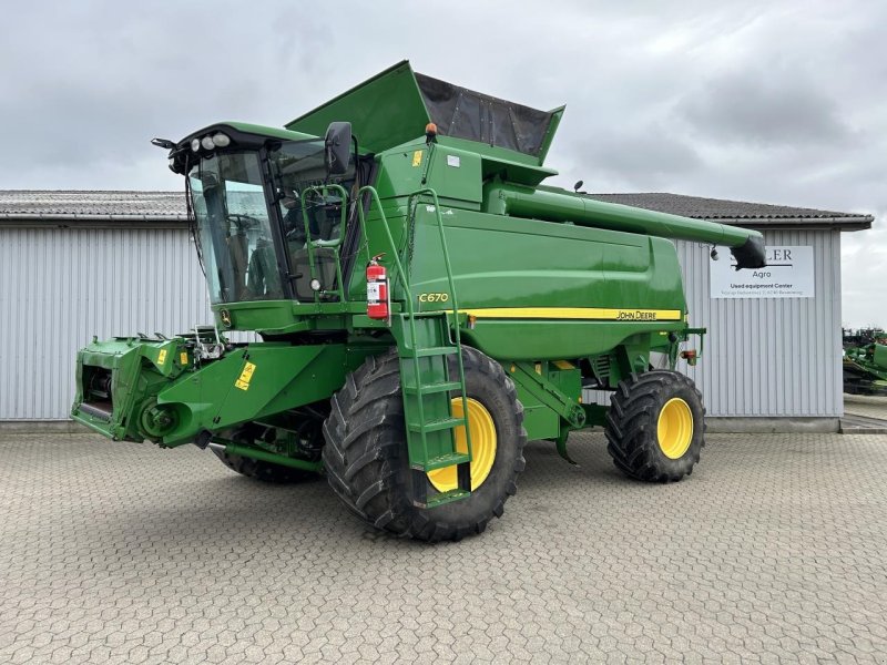 Mähdrescher typu John Deere C670, Gebrauchtmaschine w Bramming