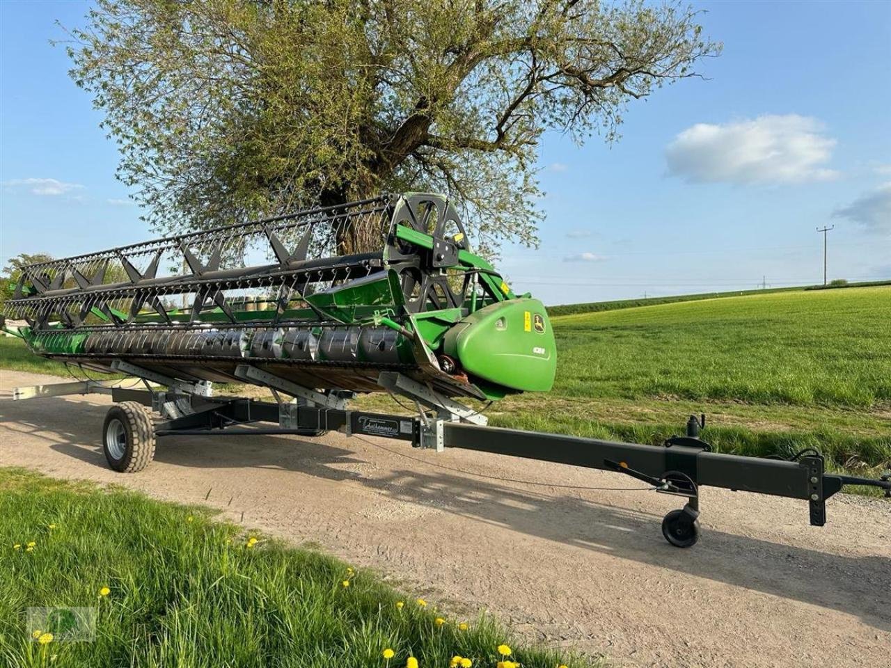 Mähdrescher of the type John Deere C670HM, Gebrauchtmaschine in Triebes (Picture 10)