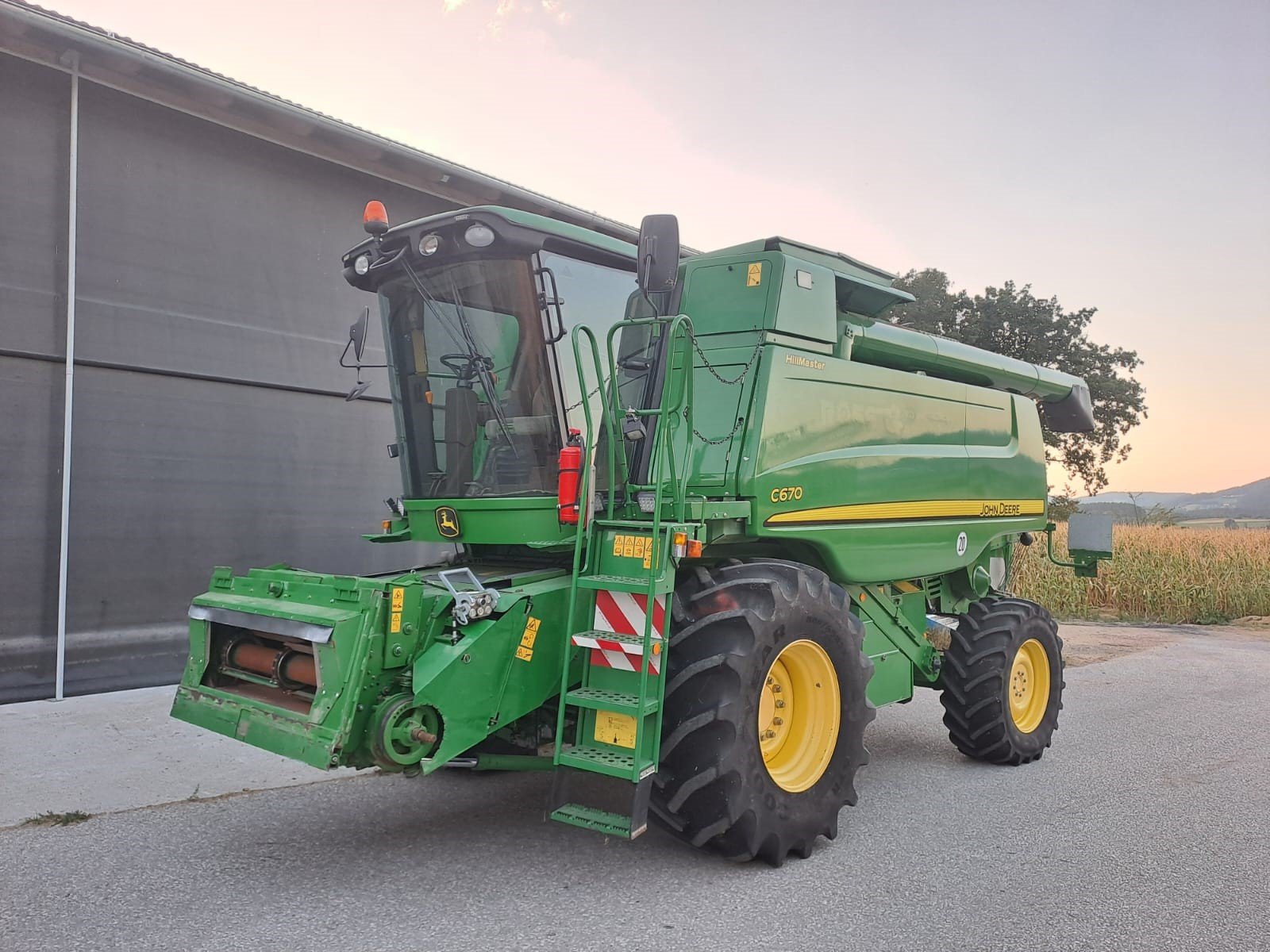 Mähdrescher типа John Deere C670i HM, Gebrauchtmaschine в Alberndorf (Фотография 1)