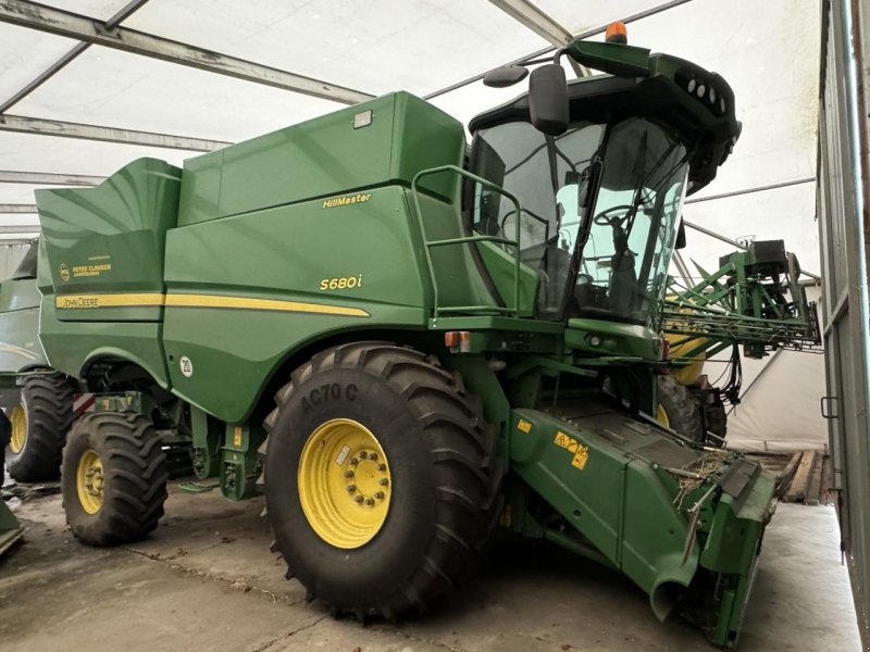 Mähdrescher del tipo John Deere S 680 i HillMaster, Gebrauchtmaschine en Könnern