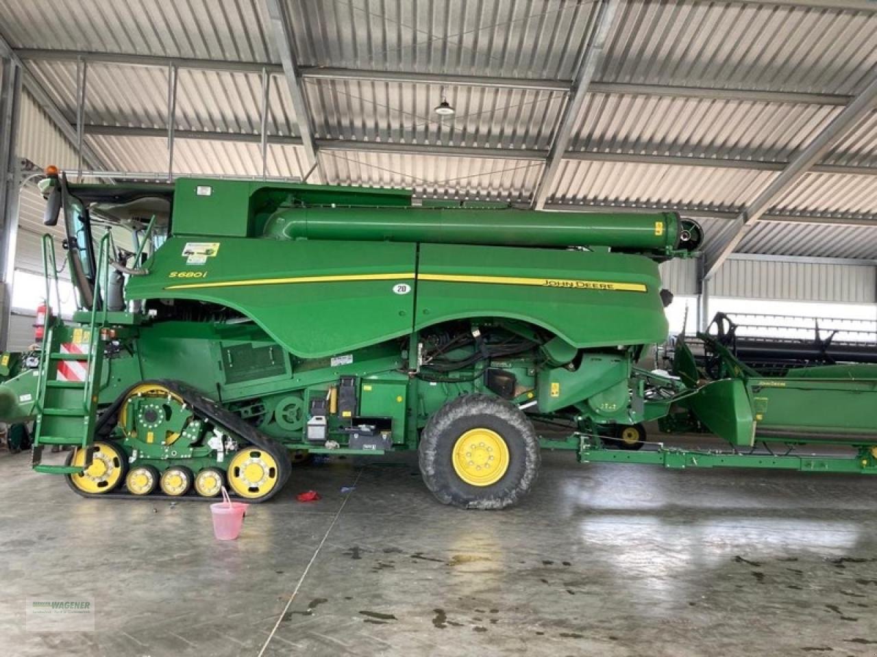 Mähdrescher of the type John Deere S 680 STS Grain Combi, Gebrauchtmaschine in Bad Wildungen - Wega (Picture 1)