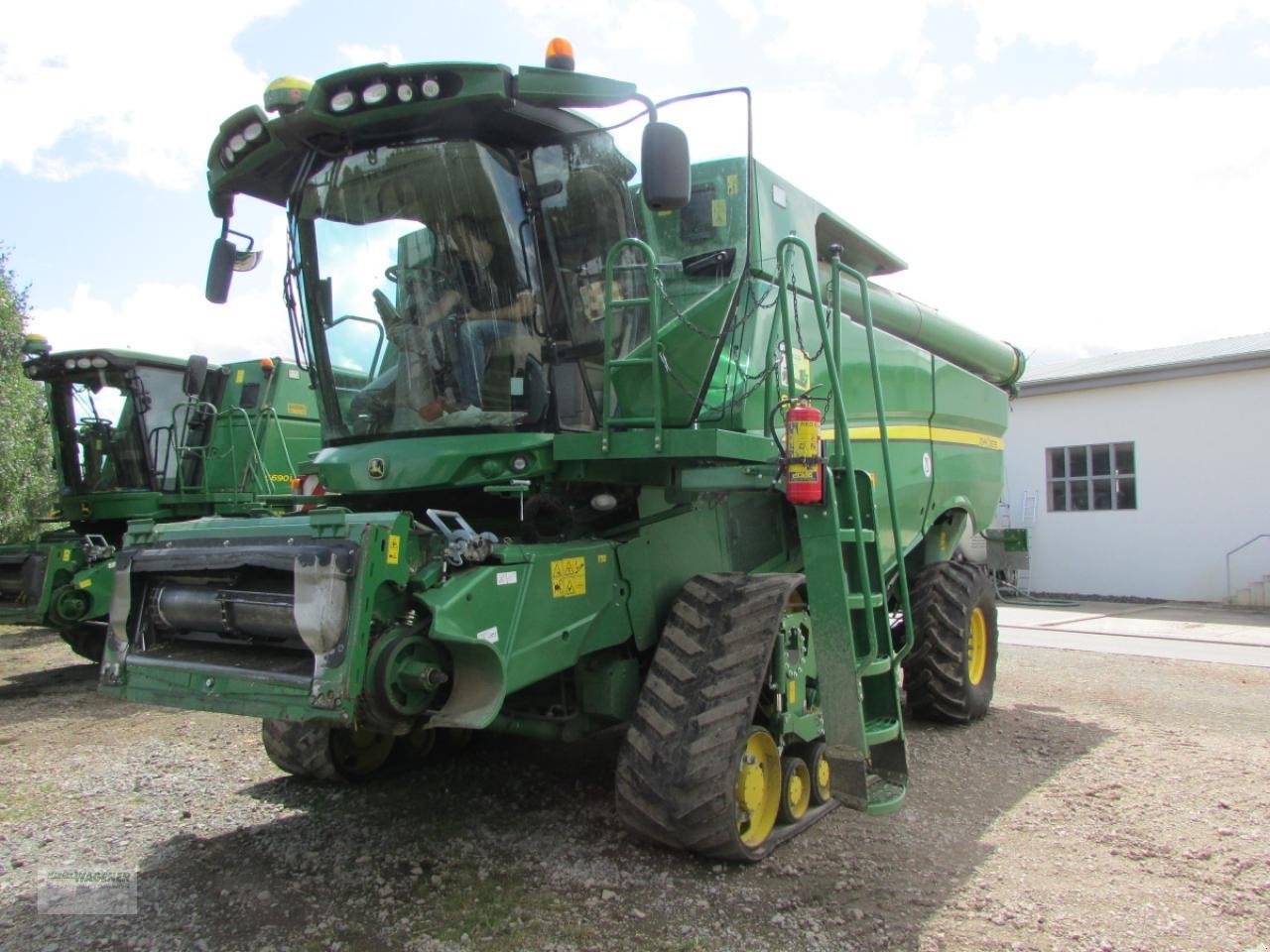 Mähdrescher van het type John Deere S 680, Gebrauchtmaschine in Bad Wildungen - Wega (Foto 1)