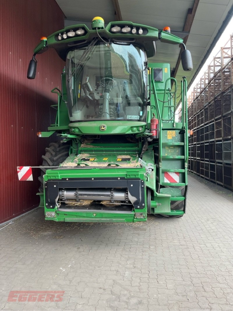 Mähdrescher van het type John Deere S 685i, Gebrauchtmaschine in Suhlendorf (Foto 2)