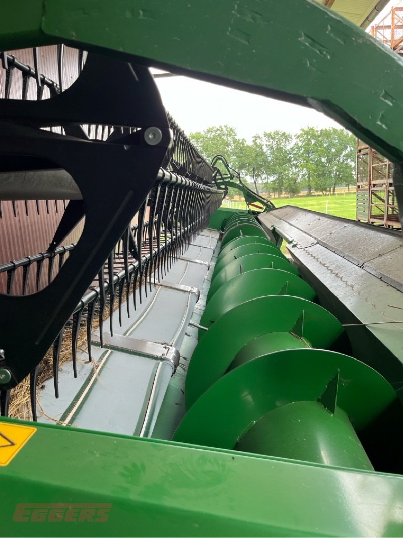 Mähdrescher van het type John Deere S 685i, Gebrauchtmaschine in Suhlendorf (Foto 22)