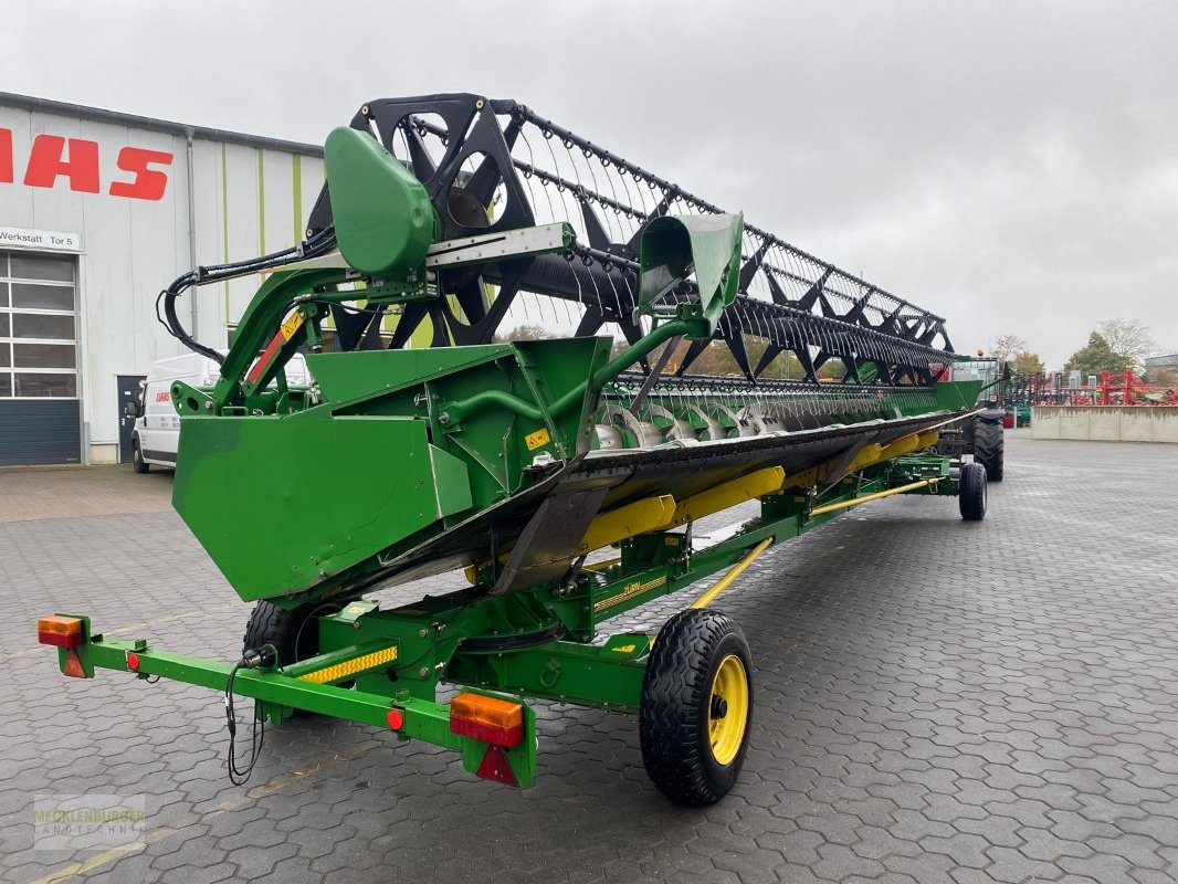 Mähdrescher a típus John Deere S 690i Raupe - Modelljahr 2013, Gebrauchtmaschine ekkor: Mühlengeez (Kép 22)