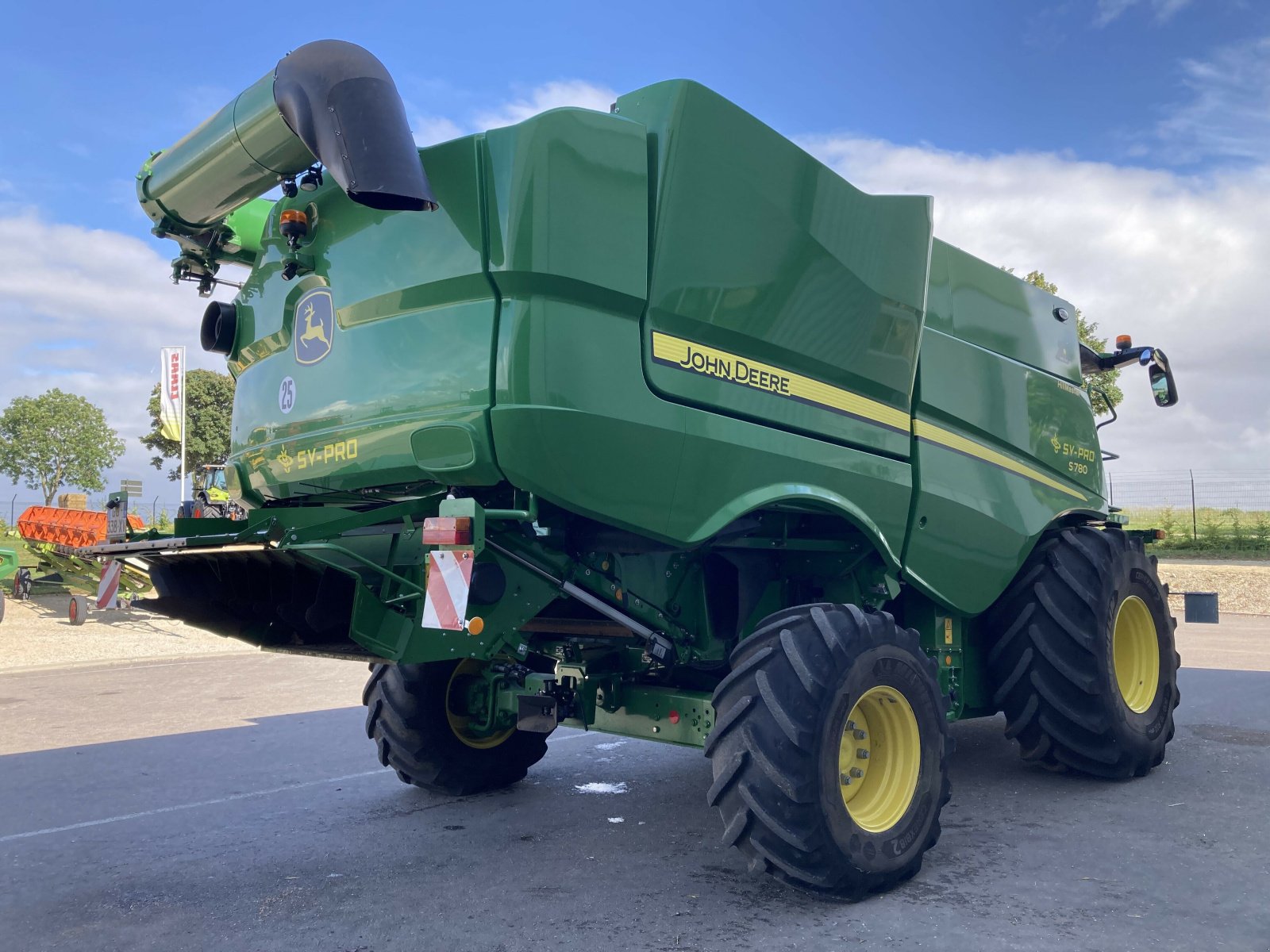 Mähdrescher типа John Deere S 780 I HILLMASTER 4X4, Gebrauchtmaschine в VAROIS & CHAIGNOT (Фотография 4)