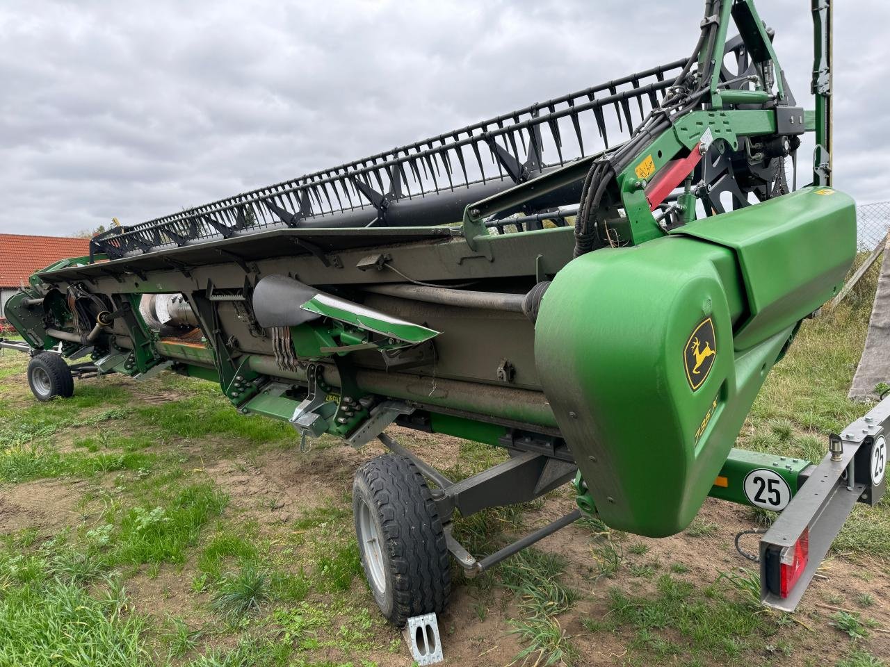 Mähdrescher van het type John Deere S 780i Hillmaster, Gebrauchtmaschine in Könnern (Foto 9)