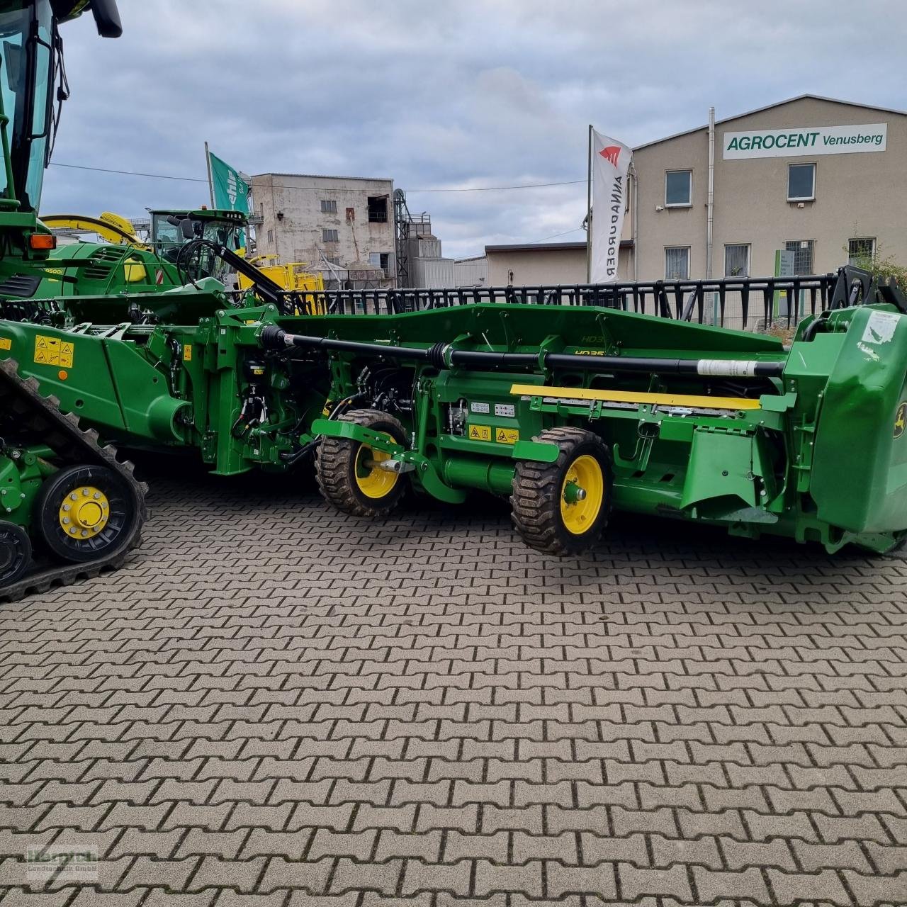 Mähdrescher tip John Deere S 790, Gebrauchtmaschine in Drebach (Poză 14)