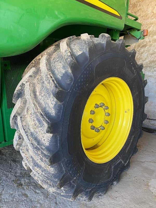 Mähdrescher a típus John Deere S560, Gebrauchtmaschine ekkor: PITHIVIERS Cedex (Kép 5)