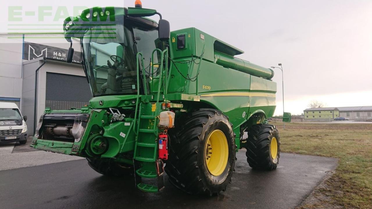 Mähdrescher van het type John Deere s670 4wd + macdon fd75, Gebrauchtmaschine in ILZ (Foto 1)