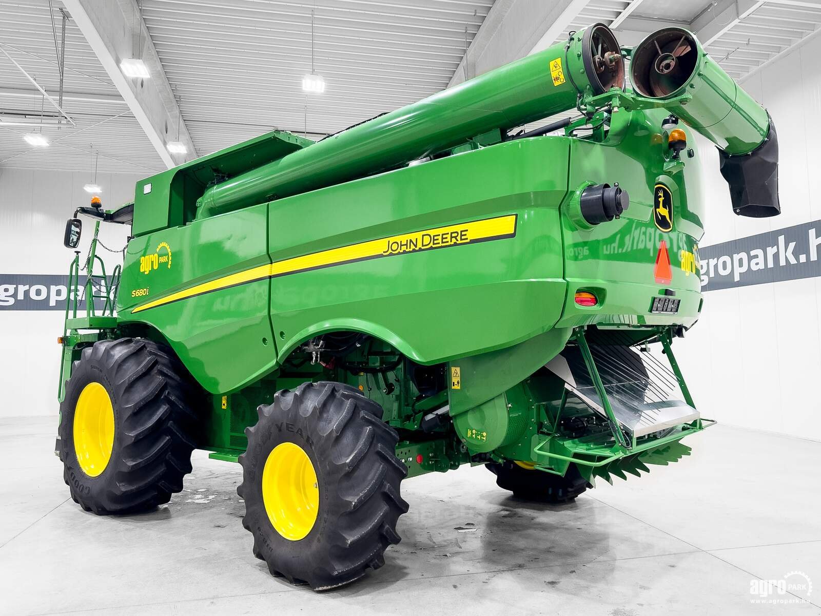 Mähdrescher от тип John Deere S680i , Gebrauchtmaschine в Csengele (Снимка 5)