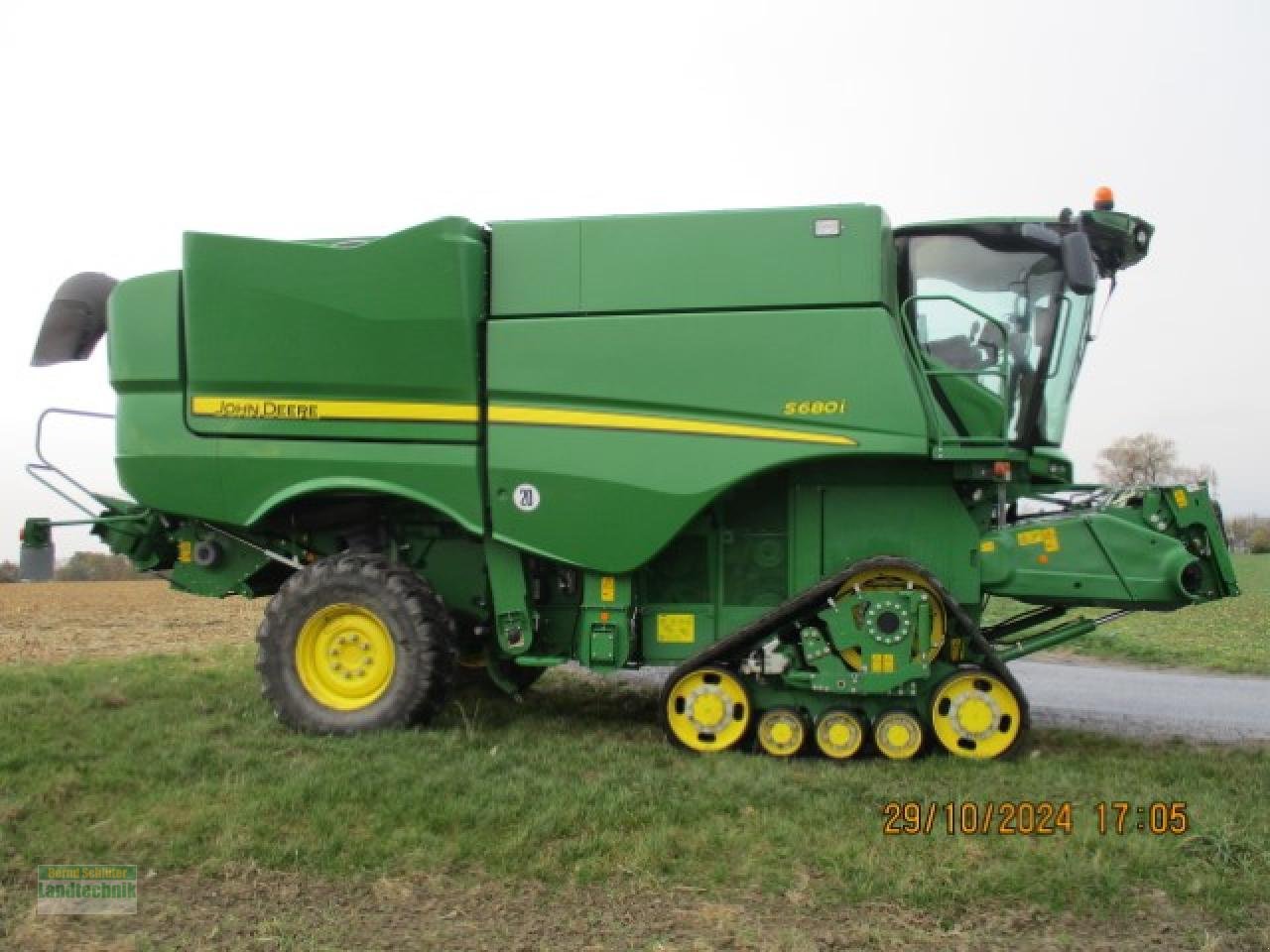 Mähdrescher typu John Deere s680I, Gebrauchtmaschine w Büren (Zdjęcie 2)