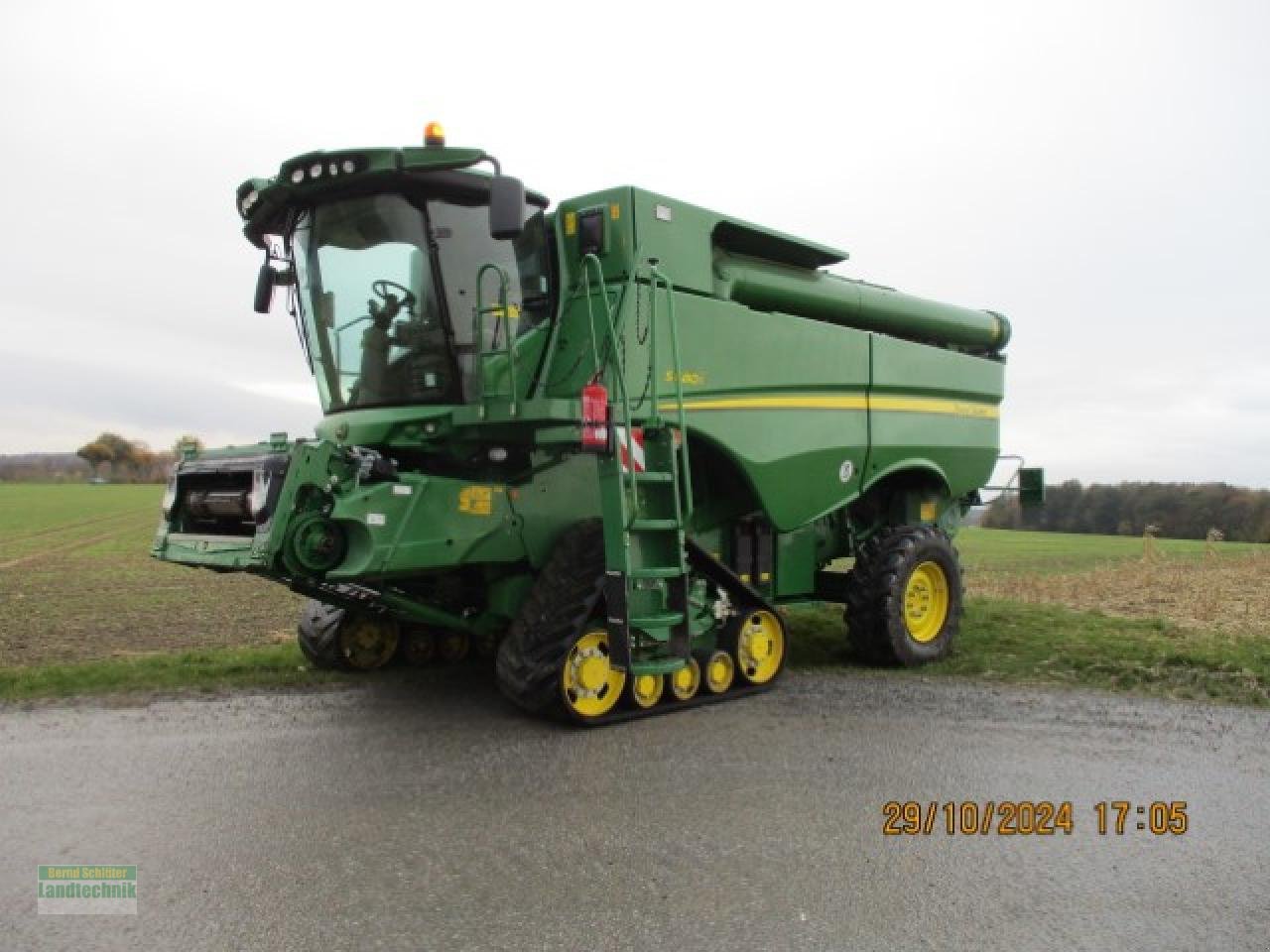 Mähdrescher tip John Deere s680I, Gebrauchtmaschine in Büren (Poză 3)