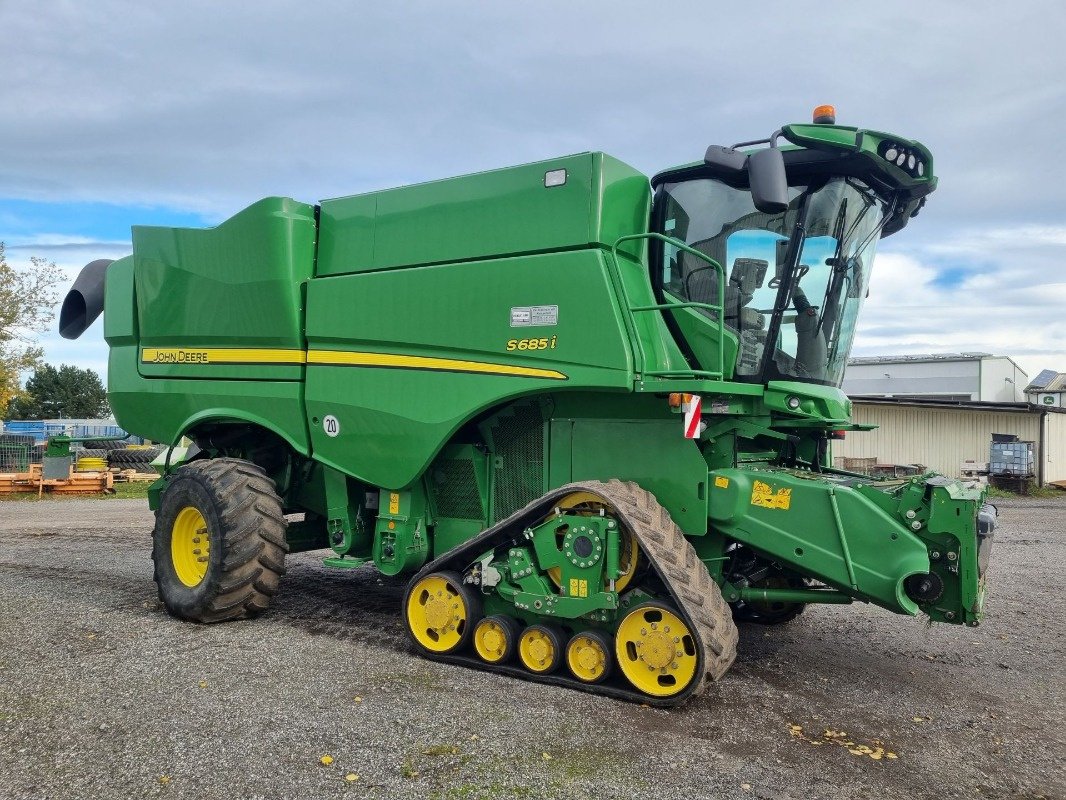 Mähdrescher typu John Deere S685i MY16 ProD 20, Gebrauchtmaschine v Neubrandenburg (Obrázok 1)