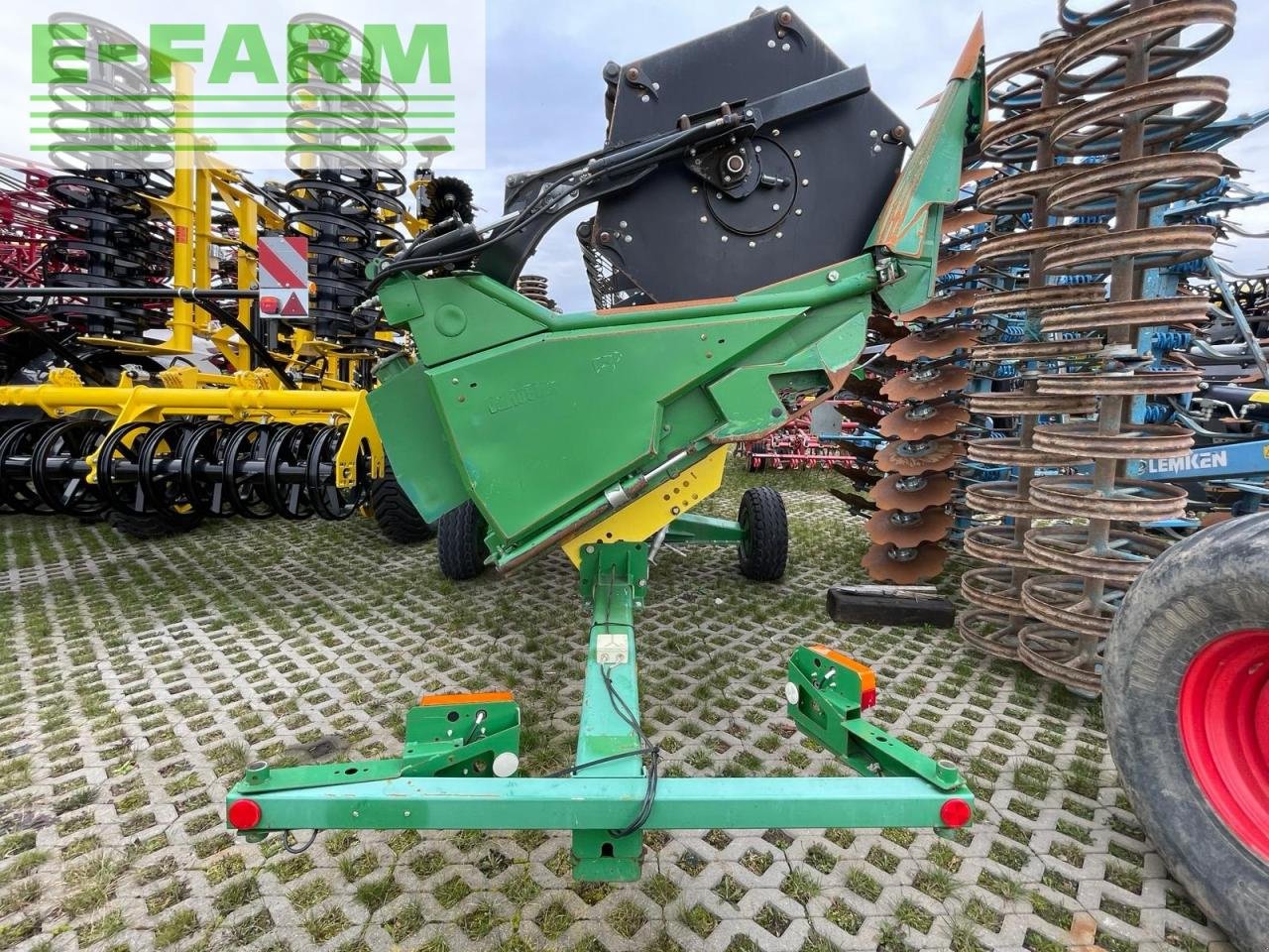 Mähdrescher Türe ait John Deere S690i, Gebrauchtmaschine içinde Hamburg (resim 22)