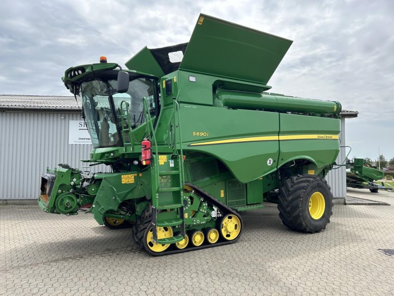 Mähdrescher tipa John Deere S690I, Gebrauchtmaschine u Bramming (Slika 1)